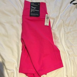 Tan atmosphere short 9”